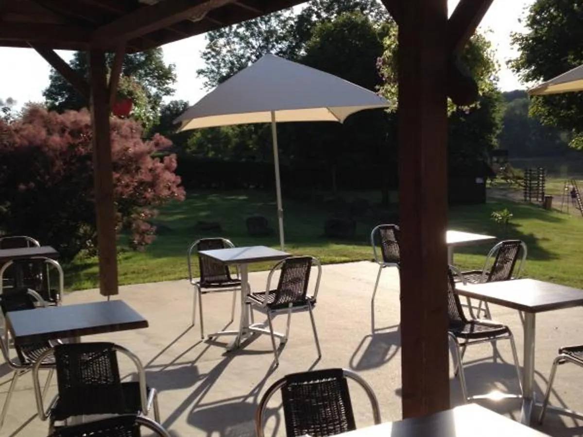 Holiday home Charmant Chalet Familial Avec Terrasse Et Activites D'Ete - Camping 2 Etoiles - Fr-1-489-400 Treignat