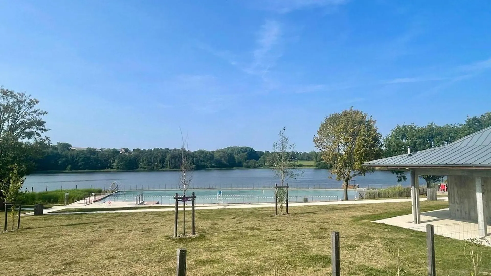 Charmant Chalet Familial Avec Terrasse Et Activites D'Ete - Camping 2 Etoiles - Fr-1-489-400 Treignat Holiday home
